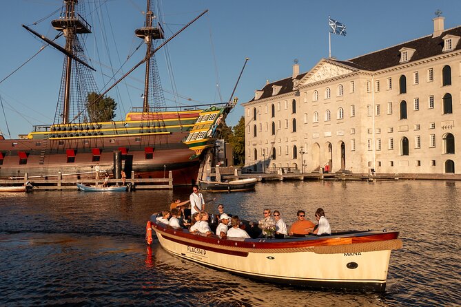 2 Hour Exclusive Canal Boat Cruise W/ Dutch Snacks & Onboard Bar - Onboard Bar and Beverages
