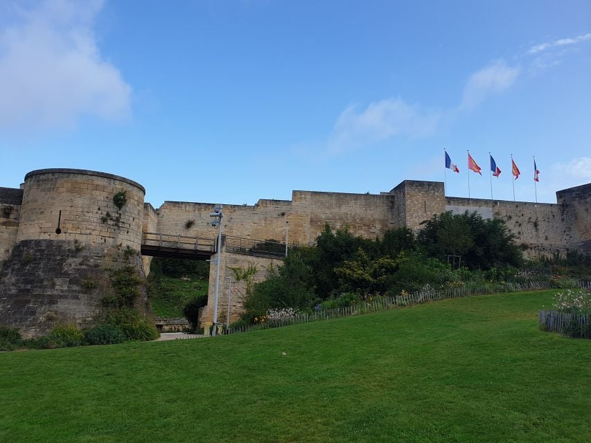 Caen: Private Guided Walking Tour