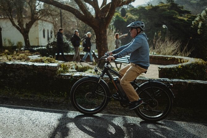 Cycle Sintra's Wonders – EBike Tour - Tour Duration and Group Size