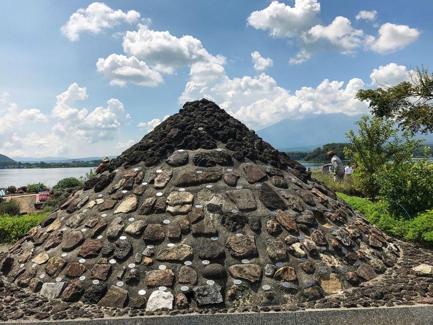 From Tokyo: Mt. Fuji Full-Day Sightseeing Trip - Arakurayama Sengen Park Visit
