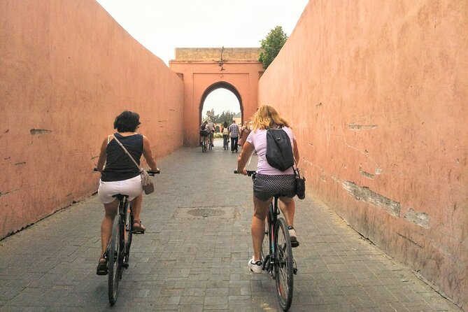 Half-Day Highlights of Marrakesh Bike Tour - Maximum Travelers Allowed