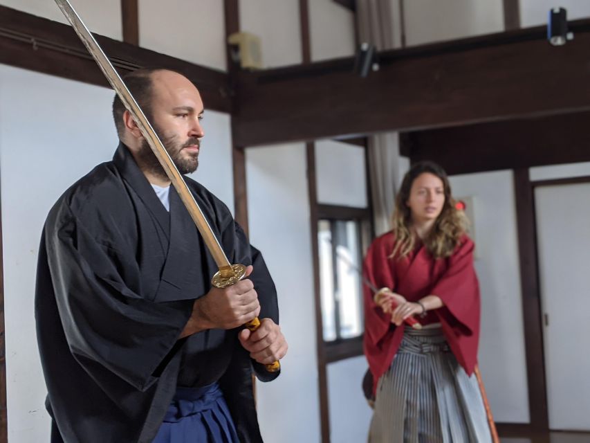 Matsumoto Castle Tour & Samurai Experience - Dress Like a Samurai