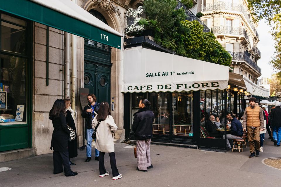 Paris: Chocolate & Patisserie Walking Tour With Tastings - Macarons and Pastries at Café De Flore