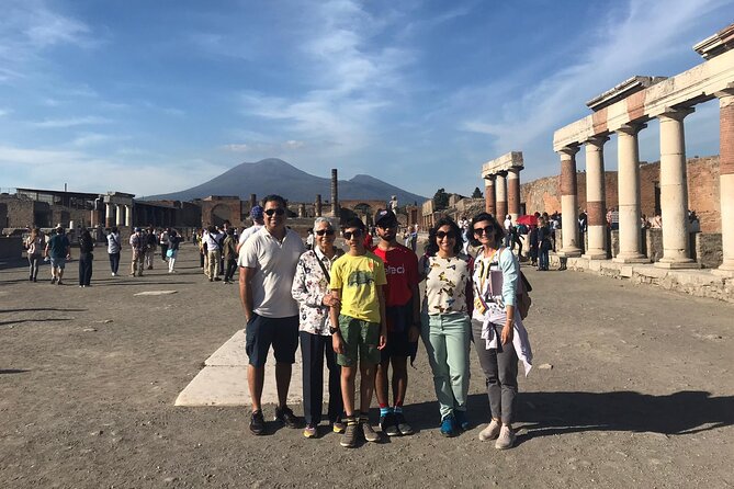 Pompeii Skip-The-Line Small Group Tour With Archaeologist Guide - What to Expect