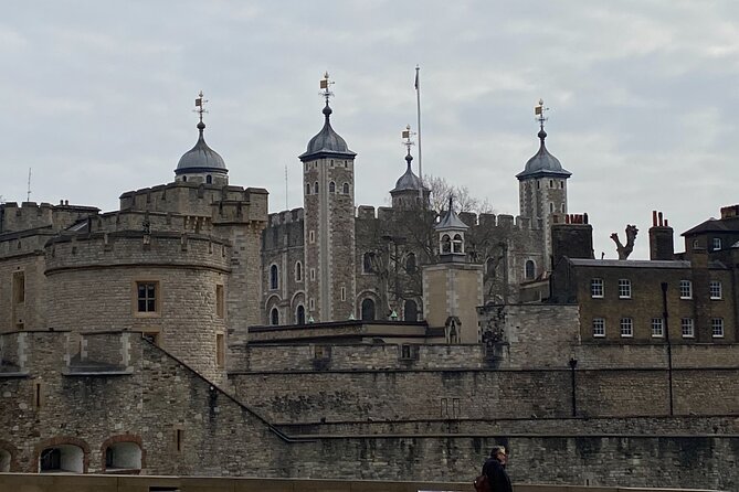 The Tower of London - Small Group Tour With a Local Expert - Cancellation Policy