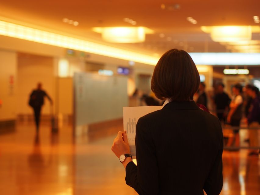 Tokyo: Haneda Airport Meet-and-Greet Service - Booking Requirements