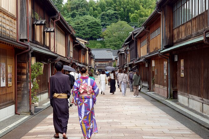Full-Day Tour From Kanazawa: Samurai, Matcha, Gardens and Geisha - Kenrokuen Garden