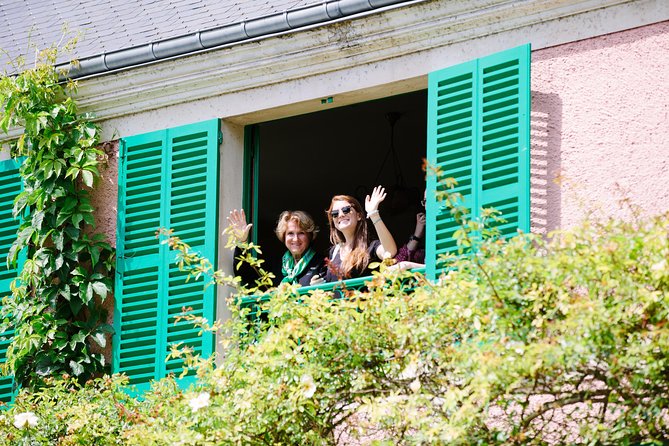 Giverny and Monets Garden Tour - Inspiration Behind Impressionism