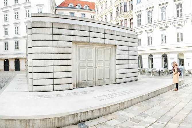 Historical Hitler Walking Tour of Vienna - Accessibility and Physical Requirements