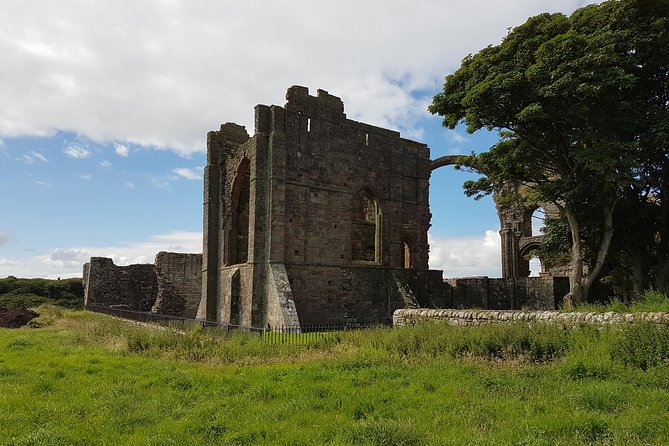 Holy Island, Alnwick Castle & the Kingdom of Northumbria From Edinburgh - Explore Flodden Field Battlefield