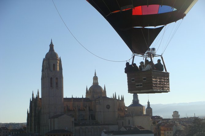 Hot Air Balloon Ride Over Toledo or Segovia With Optional Transport From Madrid - Passenger Requirements and Recommendations