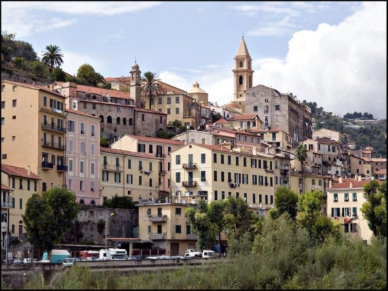 Italian Coast & Markets: Full-Day Small Group Trip - Tour Duration and Inclusions