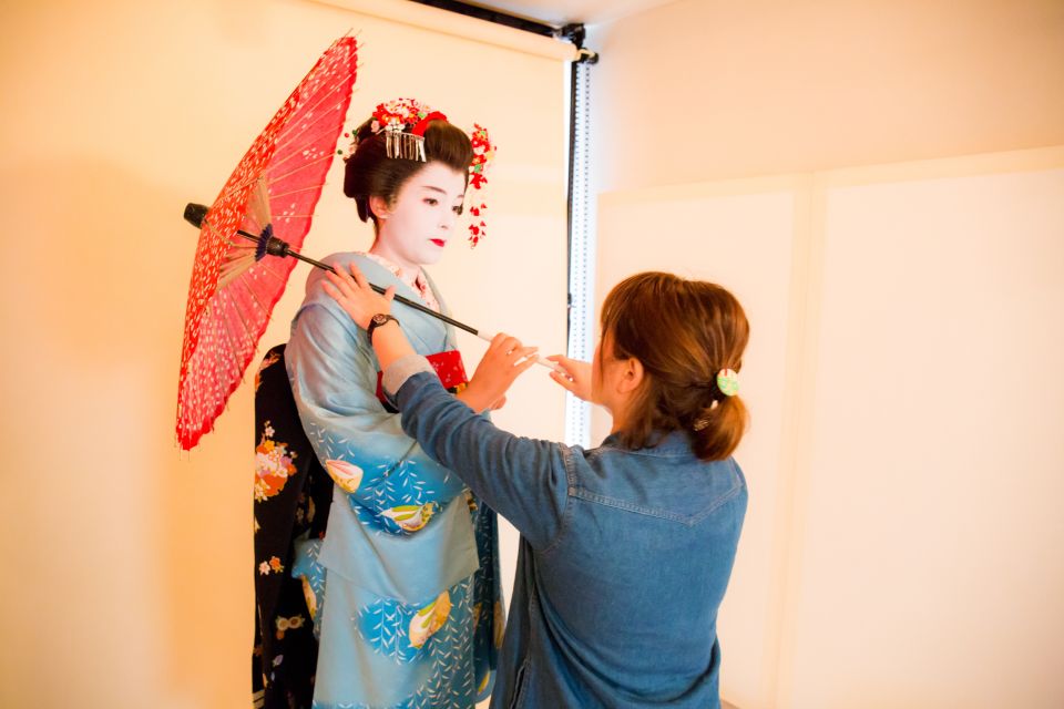 Kyoto: 2-Hour Maiko Makeover and Photo Shoot - Duration and Languages
