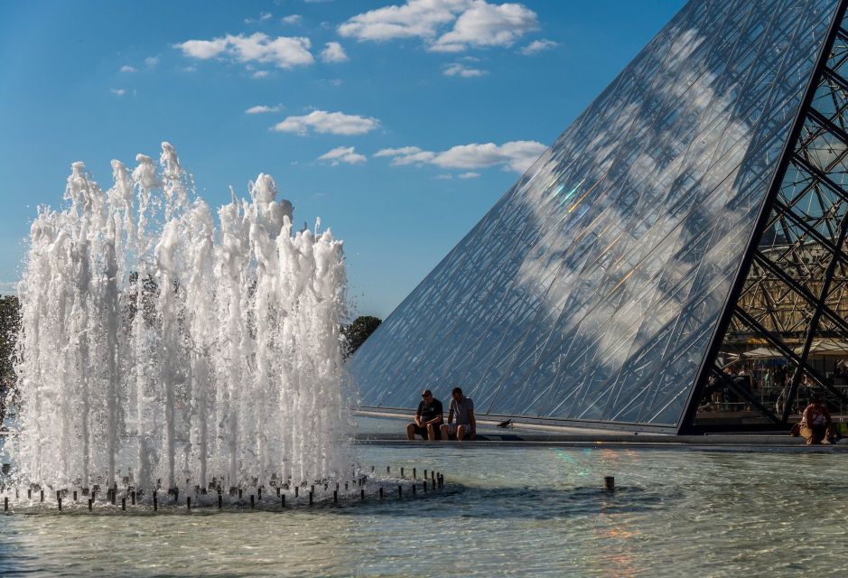 Louvre Highlights: Semi Private Guided Tour (6 Max) + Ticket - Permanent Collection Admission