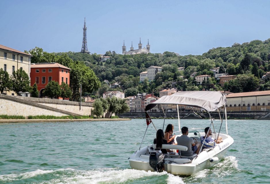 Lyon: Electric Boat Rental Without a License - Booking and Cancellation Policy