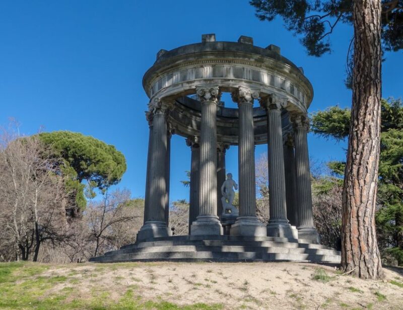 Madrid: 2-Hour City Highlights Guided Walking Tour - Comfortable Footwear