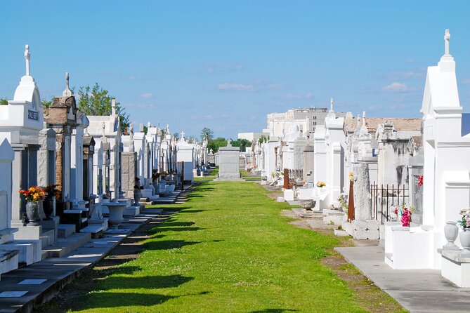 New Orleans Cemetery Tour - Odd Fellows Rest