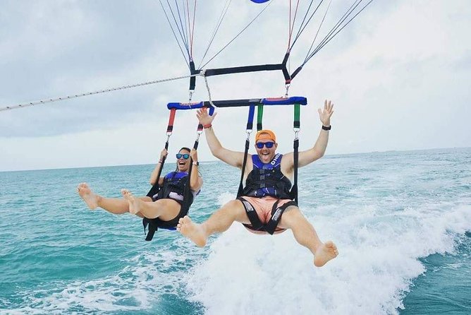 Parasailing at Smathers Beach in Key West - Preparing for the Activity