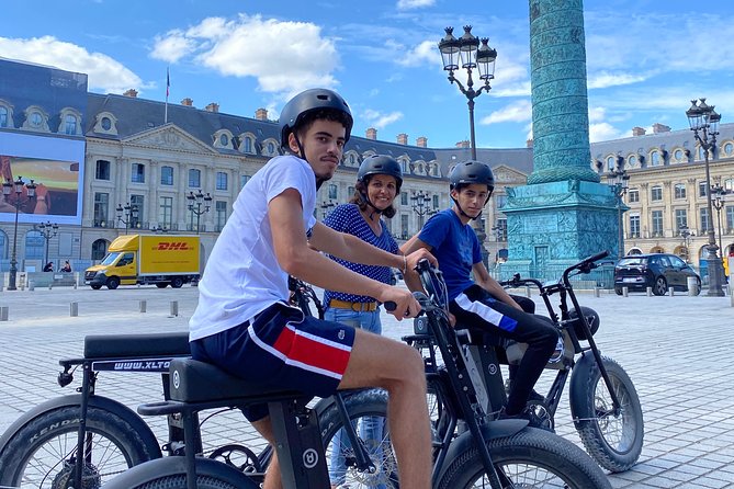 Paris Sightseeing Family Friendly Guided Electric Bike Tour - Safety and Assistance