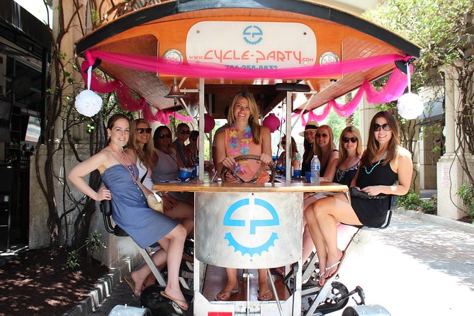 Pedibus Pub Crawl in Fort Lauderdale - Group Size and Weather Conditions
