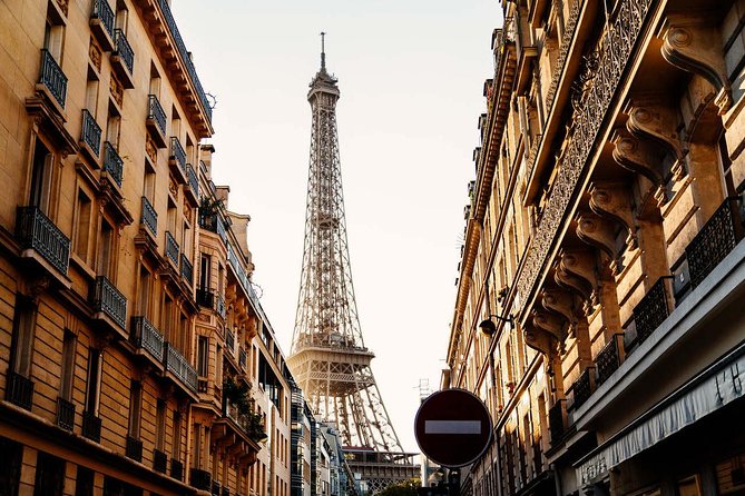 PRIVATE TOUR: Highlights & Hidden Gems of Paris With Locals / B-Corp Certified - Tour Highlights
