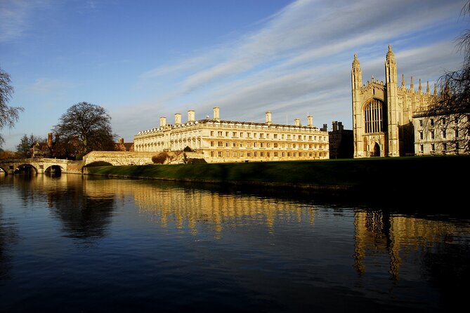 Shared Guided Punting Tour of Cambridge - Group Size and Pricing