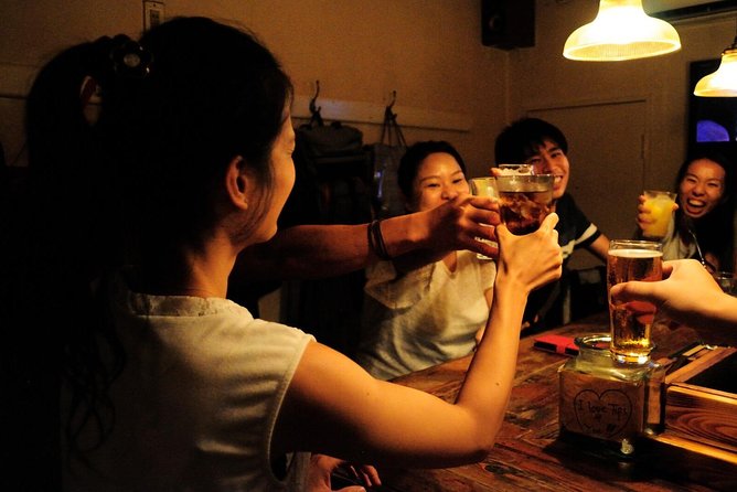 Tokyo by Night: Happy Hour in Shinjuku`s District - Cancellation Policy