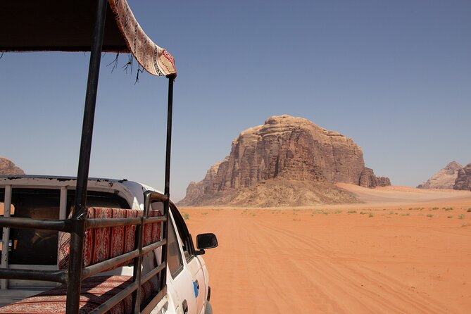 Wadi Rum Desert Tour With Lunch & Sunset - Inclusions: Private 4x4 Tour and Lunch