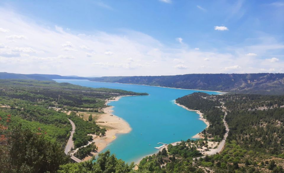 Aix-en-Provence: Verdon Canyon & Moustiers-Sainte-Marie - Frequently Asked Questions