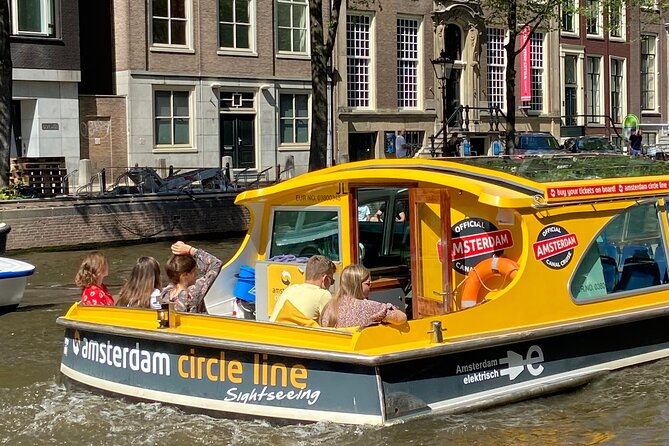 Amsterdam: Cruise Through the Amsterdam UNESCO Canals - Additional Cruise Details