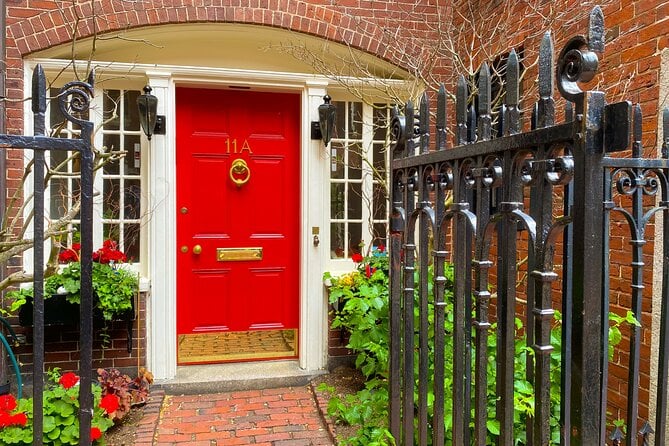 Beacon Hill Boston History + Photo Walking Tour (Small Group) - Photography Tips for Stunning Images