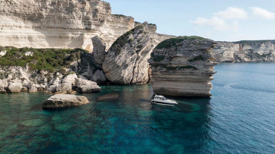 Bonifacio: Lavezzi Islands Full-day Trip by Boat - Suitability and Restrictions