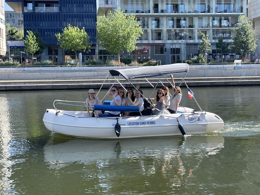 Lyon: Electric Boat Rental Without a License - Frequently Asked Questions