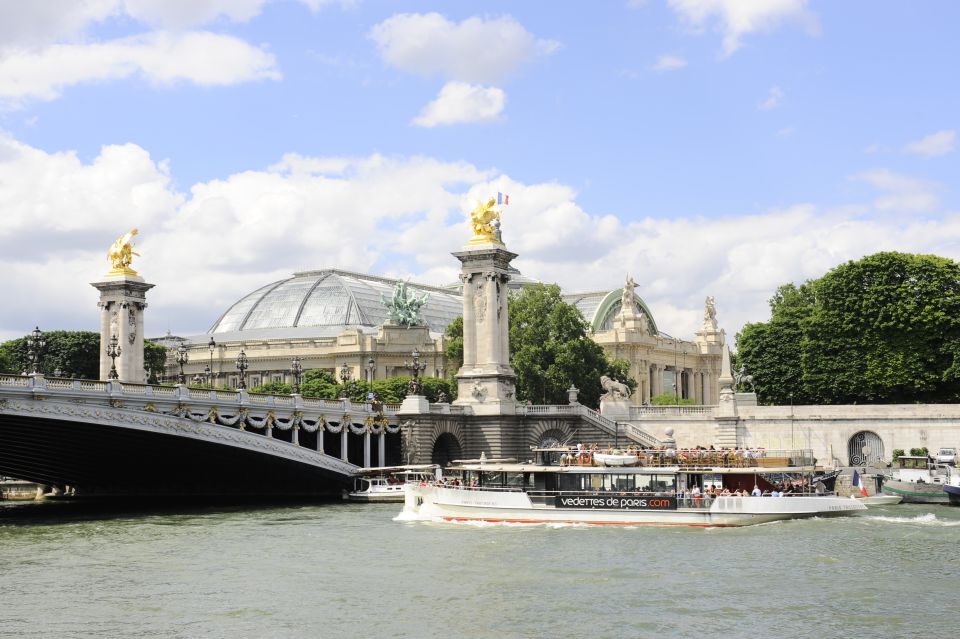 Paris: Eiffel Tower Tour & Seine Champagne Cruise Combo - Tour Highlights