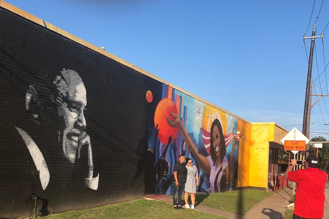 Private Houston Mural Instagram Tour by Cart - Exploring Houstons Vibrant Street Art