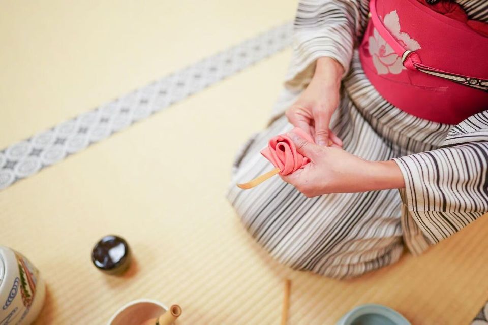 Tokyo: Private Japanese Traditional Tea Ceremony - Guidance by Experienced Tea Masters