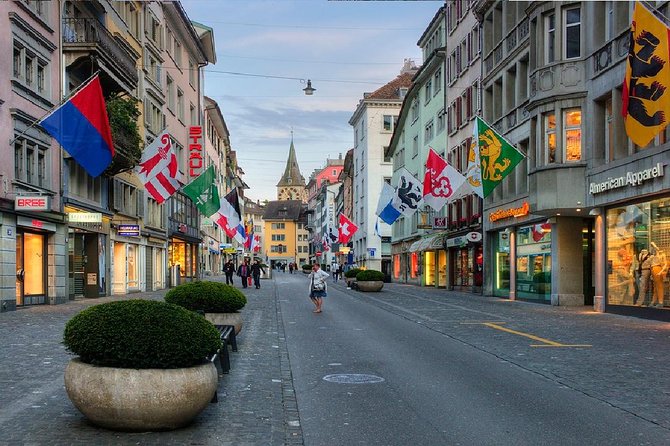 Zurich Walking Tour With Cruise and Aerial Cable Car - Immersive Walking Tour