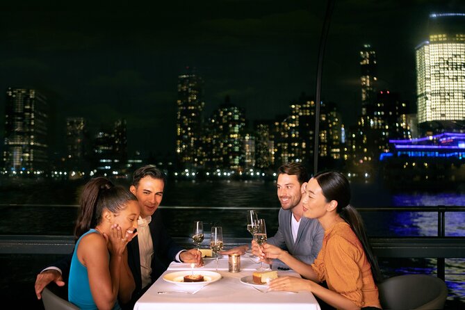 Bateaux New York Dinner Cruise - Additional Details to Note