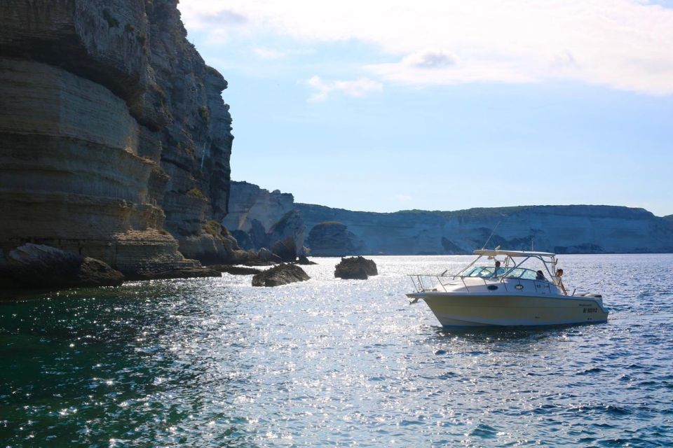 Bonifacio: Lavezzi Islands Full-day Trip by Boat - Discover the Lavezzi Islands