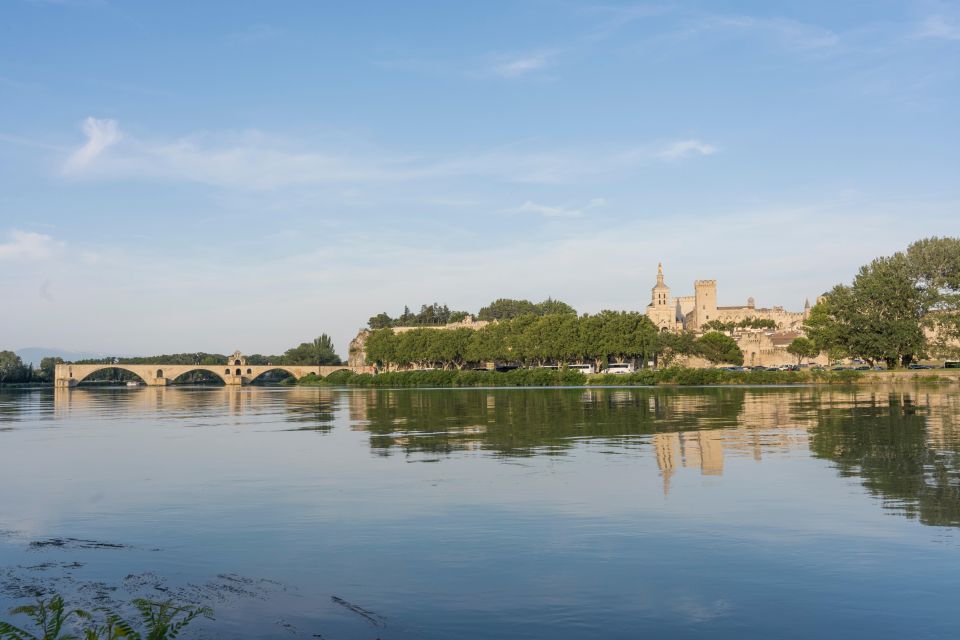 From Avignon: Full Day Avignon & Luberon Experience - Experiencing the Hilltop Village of Gordes