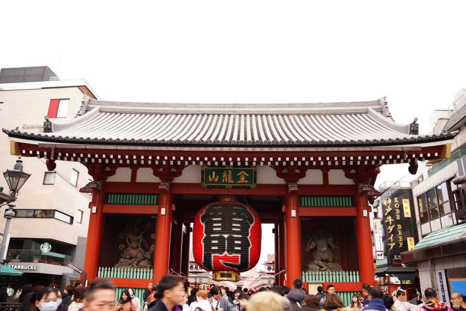 Guided Tour of Walking and Photography in Asakusa in Kimono - Guide Qualifications
