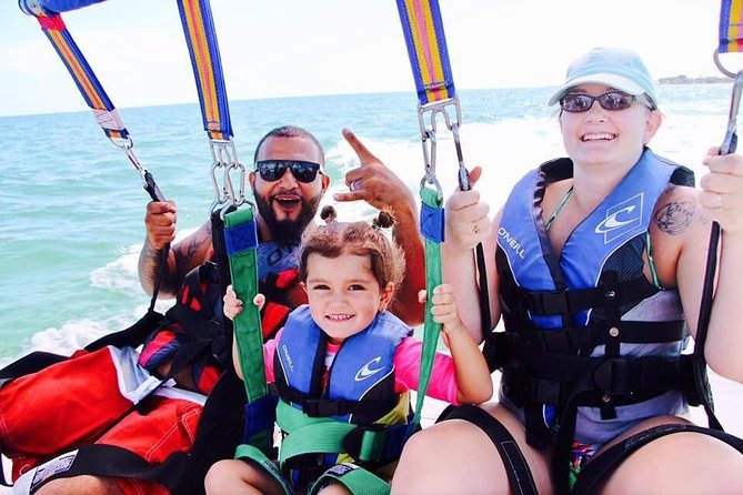 Parasailing at Smathers Beach in Key West - Capturing Memories