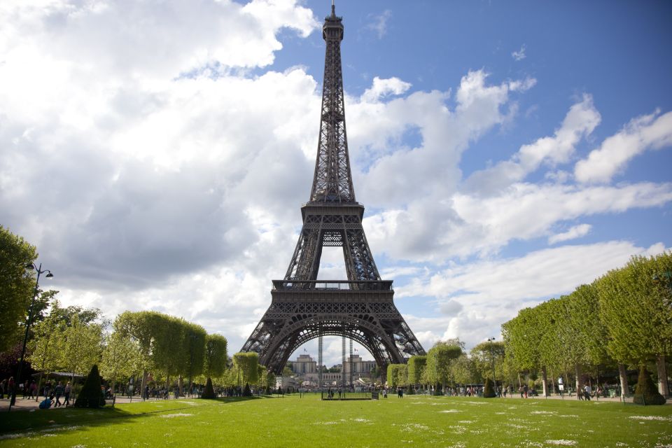 Paris: Eiffel Tower Tour & Seine Champagne Cruise Combo - Booking and Availability