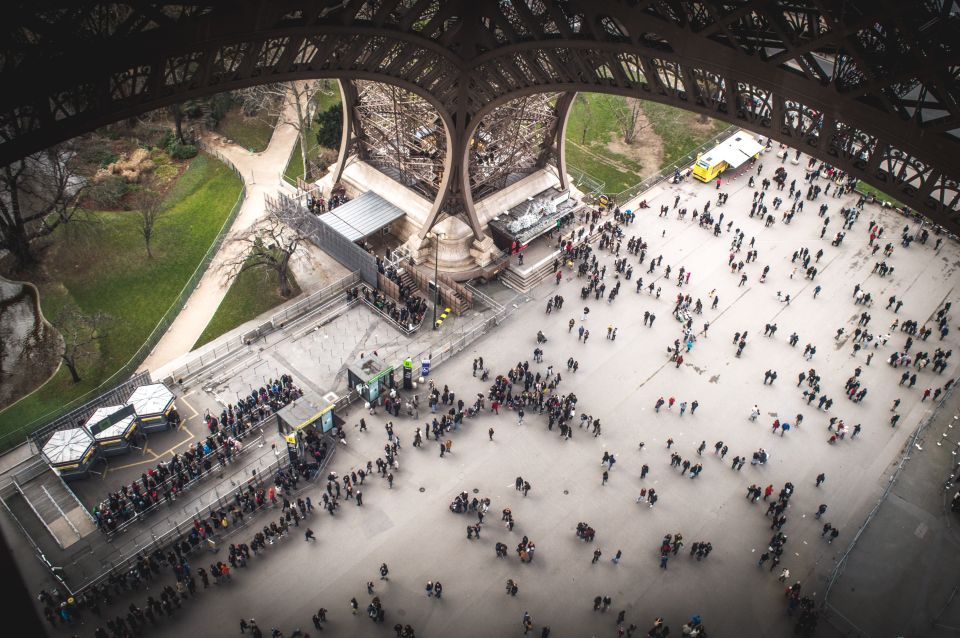 Paris: Seine Cruise With Snack/Optional Eiffel Tower Ticket - Eiffel Tower Ticket Slots