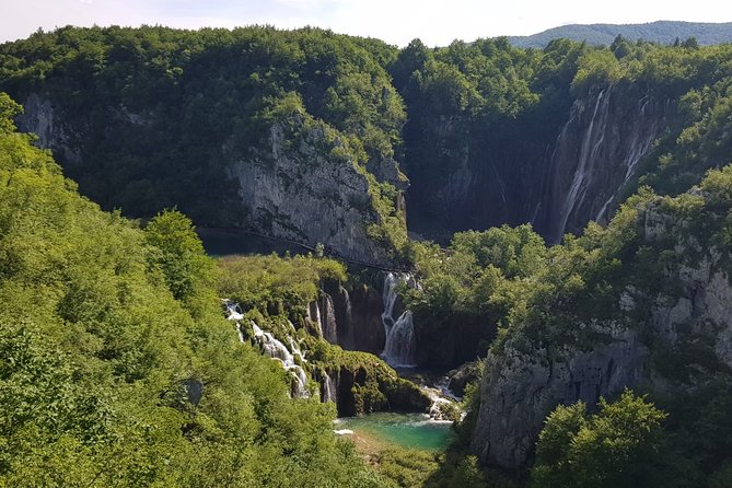 Plitvice and Rastoke Day Trip From Zagreb W/Ticket (Guar. Dep.) - Recommended Attire and Equipment