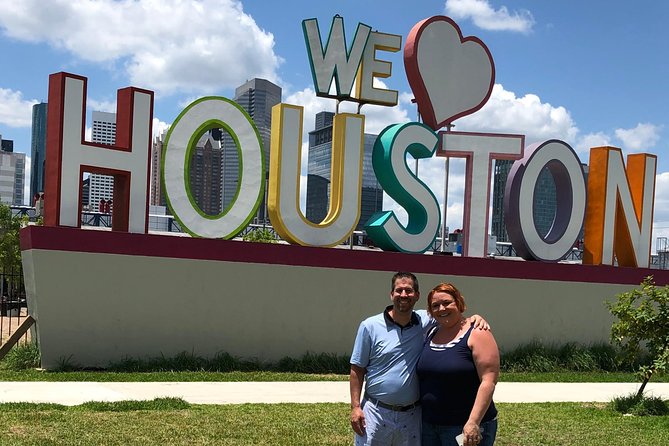 Private Houston Mural Instagram Tour by Cart - Capturing Insta-worthy Photos