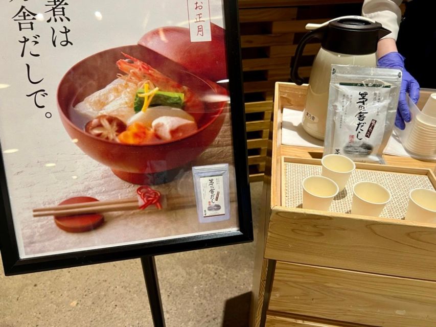 Tokyo : Dashi Drinking and Shopping Tour at Nihonbashi - Dashi in Cooking