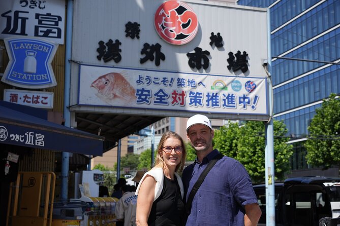 Tsukiji Market Eating Tour, Authentic Sushi & Sake Comparison - Shopping and Souvenirs
