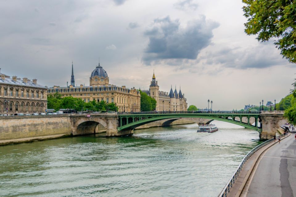 Paris: Seine Cruise With Snack/Optional Eiffel Tower Ticket - Frequently Asked Questions