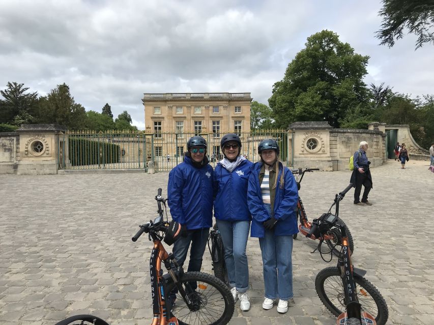 Versailles: Electric Scooter Rental - Frequently Asked Questions
